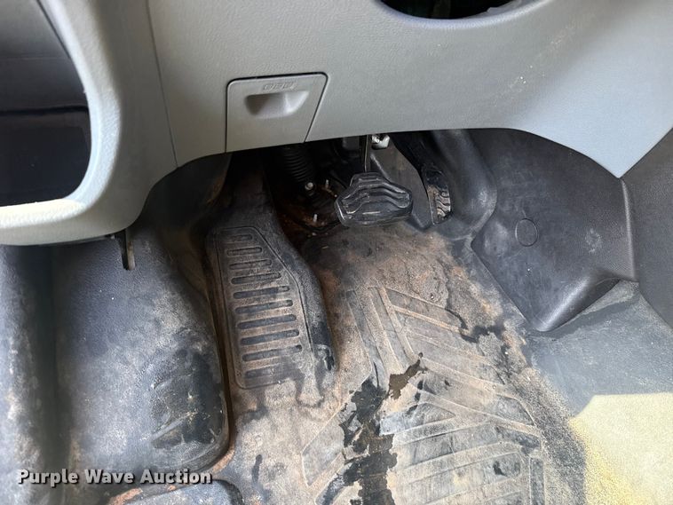 image for item ET6251 2018 Ford Transit 250 van
