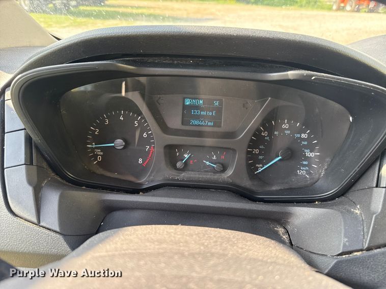 image for item ET6251 2018 Ford Transit 250 van