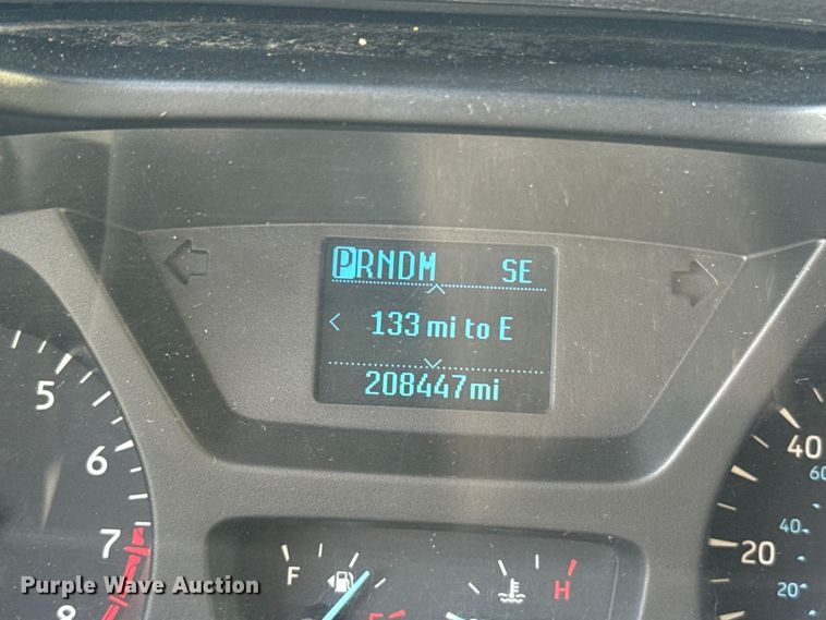 image for item ET6251 2018 Ford Transit 250 van