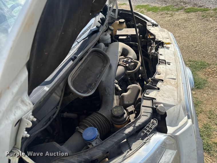 image for item ET6251 2018 Ford Transit 250 van
