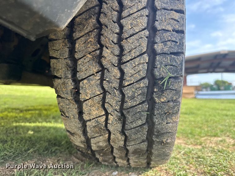 image for item ET6251 2018 Ford Transit 250 van