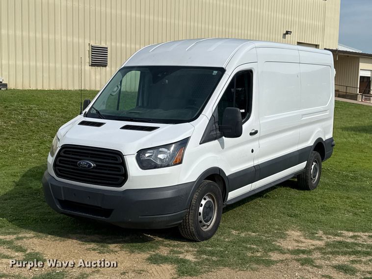 2018 Ford Transit 250 van