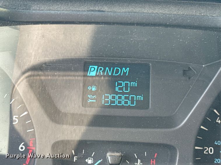 image for item ET6252 2018 Ford Transit 250 van