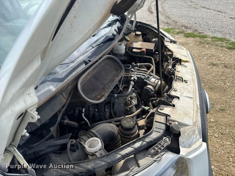 image for item ET6252 2018 Ford Transit 250 van