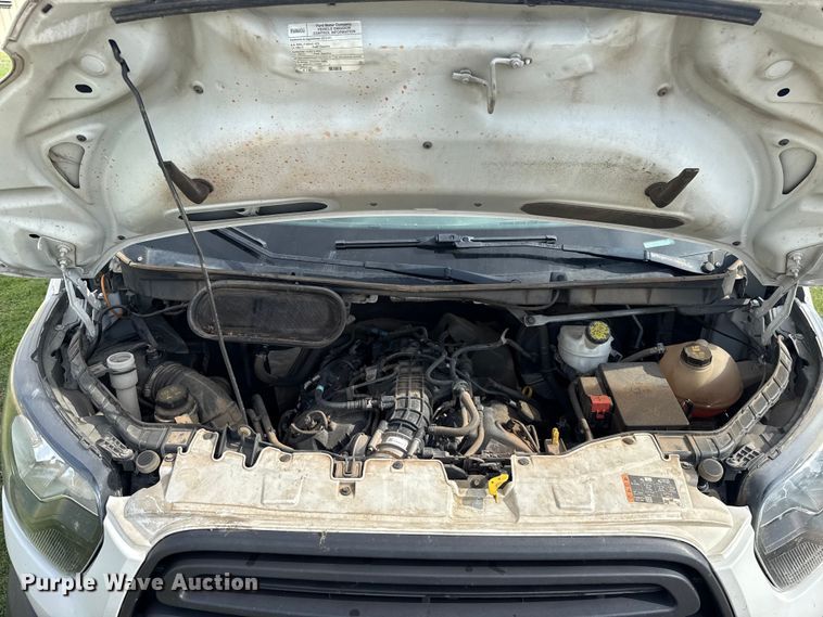 image for item ET6252 2018 Ford Transit 250 van
