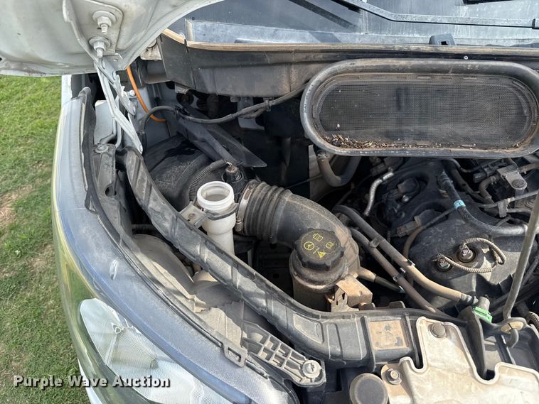 image for item ET6252 2018 Ford Transit 250 van