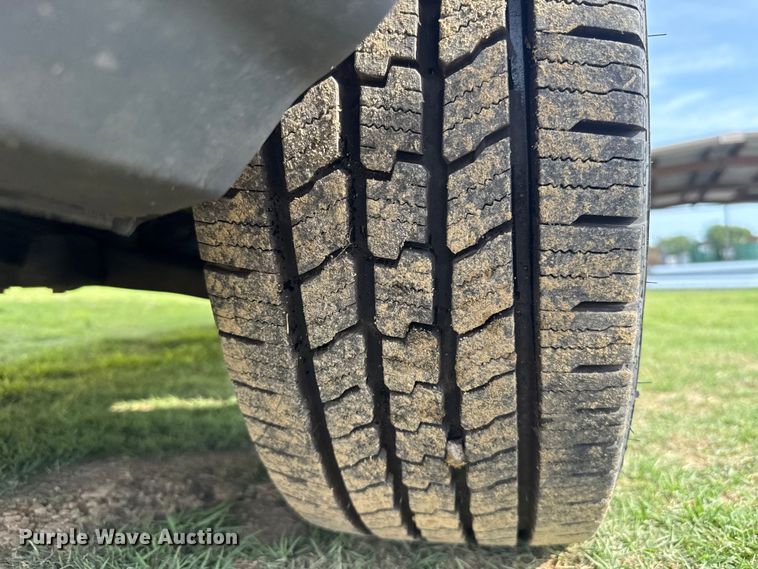 image for item ET6252 2018 Ford Transit 250 van