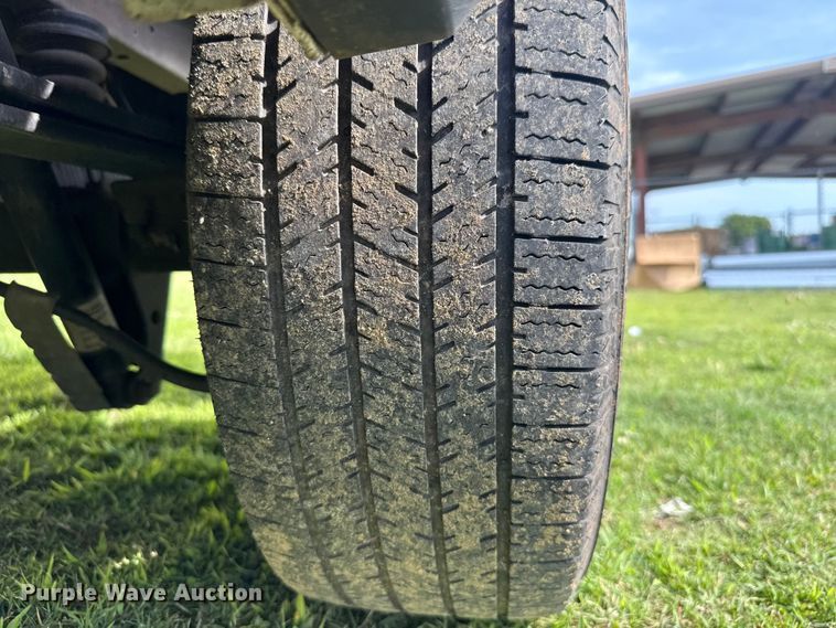 image for item ET6252 2018 Ford Transit 250 van