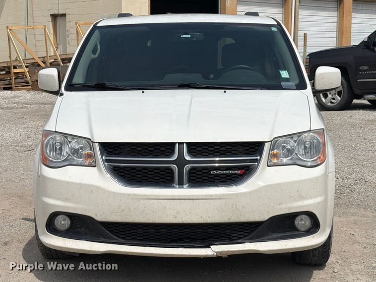 image for item ET6253 2013 Dodge Grand Caravan van