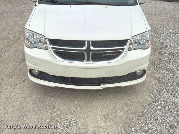 image for item ET6253 2013 Dodge Grand Caravan van