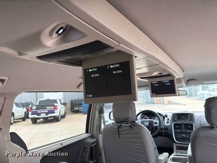 image for item ET6253 2013 Dodge Grand Caravan van