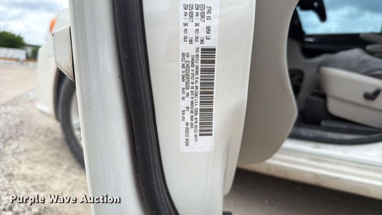 image for item ET6253 2013 Dodge Grand Caravan van