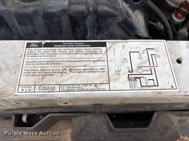 image for item EU0598 1996 Ford E-350 Flatbed van