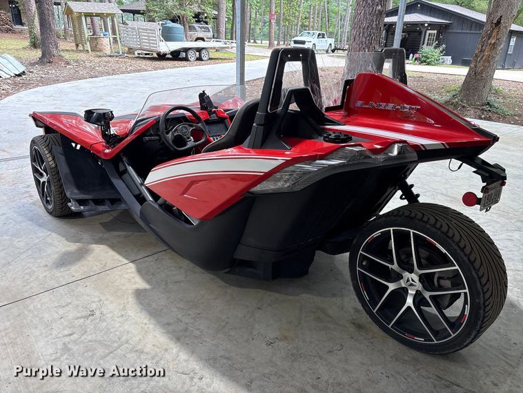 image for item EU0599 2016 Polaris Slingshot motorcycle