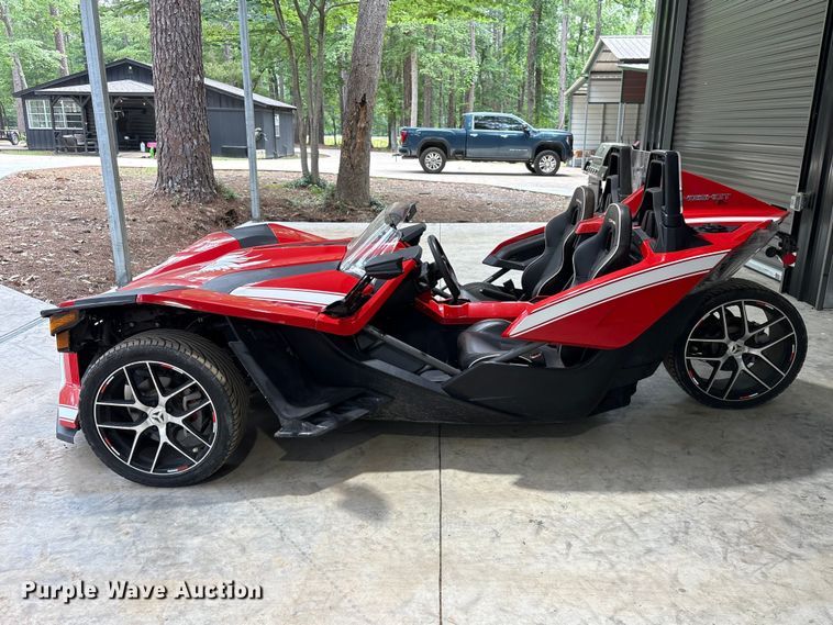 image for item EU0599 2016 Polaris Slingshot motorcycle