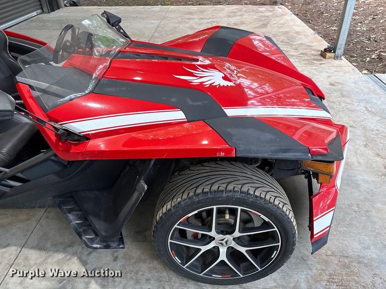 image for item EU0599 2016 Polaris Slingshot motorcycle