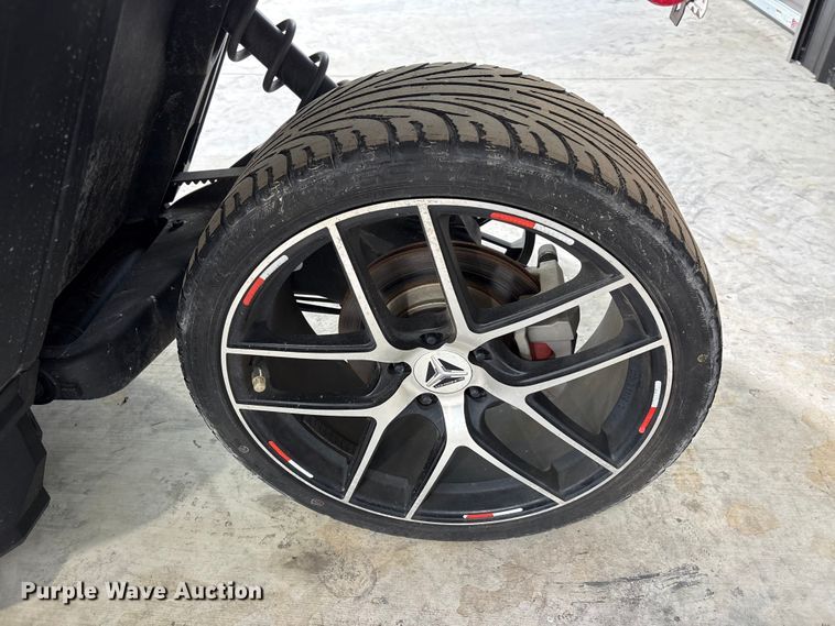 image for item EU0599 2016 Polaris Slingshot motorcycle