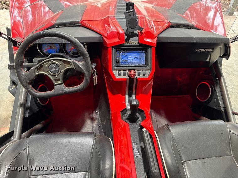 image for item EU0599 2016 Polaris Slingshot motorcycle