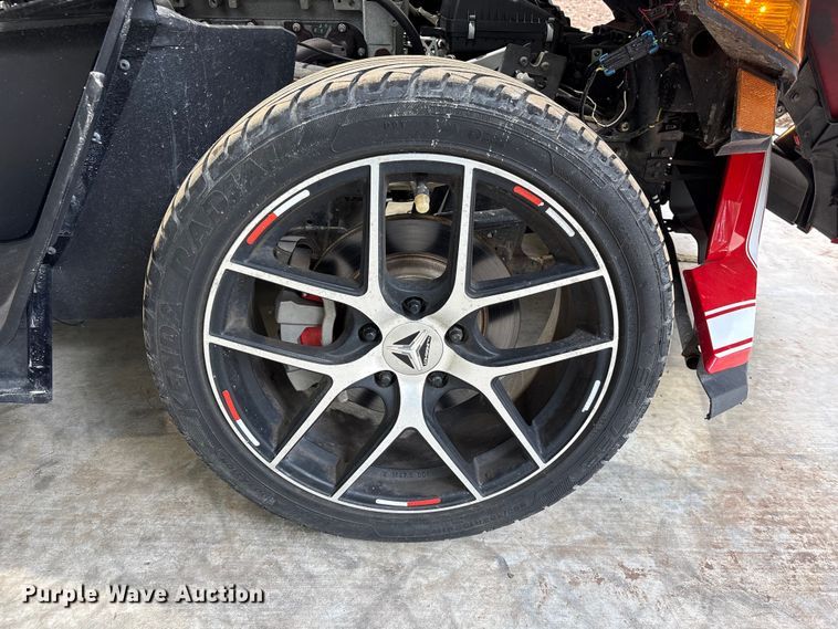 image for item EU0599 2016 Polaris Slingshot motorcycle