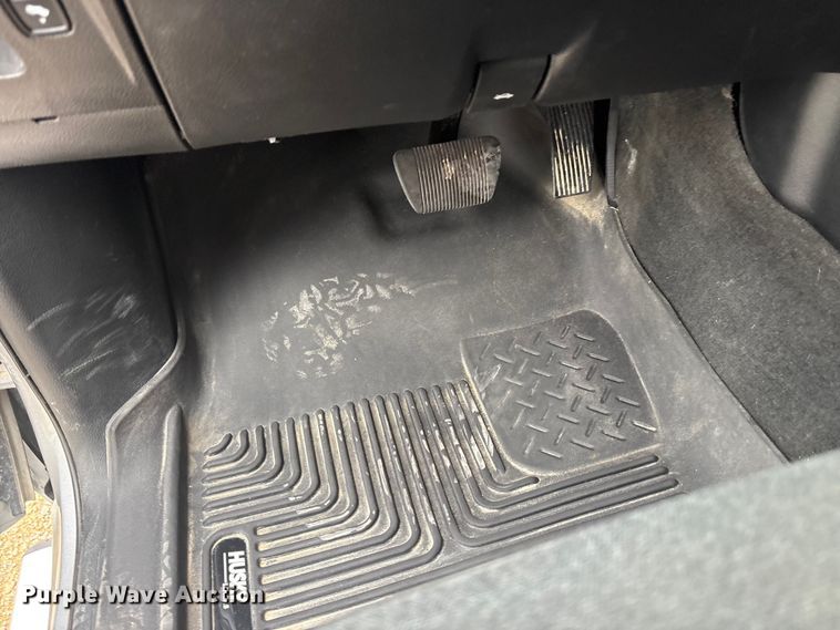 image for item EU5524 2020 RAM 1500 Crew Cab pickup truck
