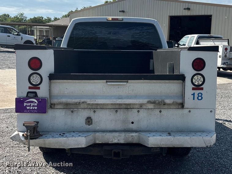 image for item EU5568 2016 Ford F250 Super Duty Ext. Cab utility bed pickup truck