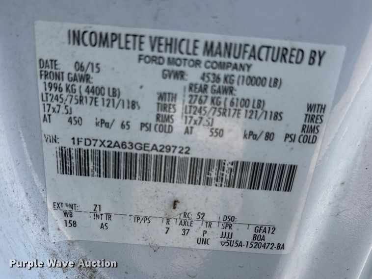 image for item EU5568 2016 Ford F250 Super Duty Ext. Cab utility bed pickup truck