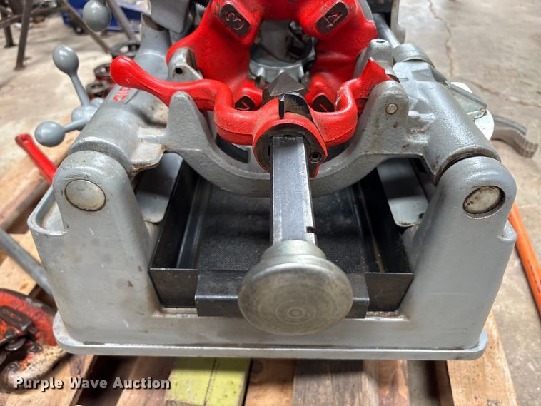 image for item EU5597 Rigid 535 pipe threader