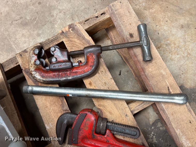 image for item EU5597 Rigid 535 pipe threader