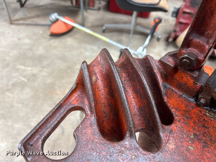 image for item EU5597 Rigid 535 pipe threader