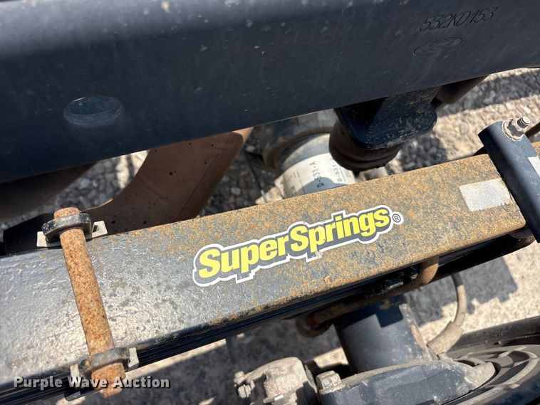 image for item EU5598 2019 Ford F550 Super Duty truck cab and chassis