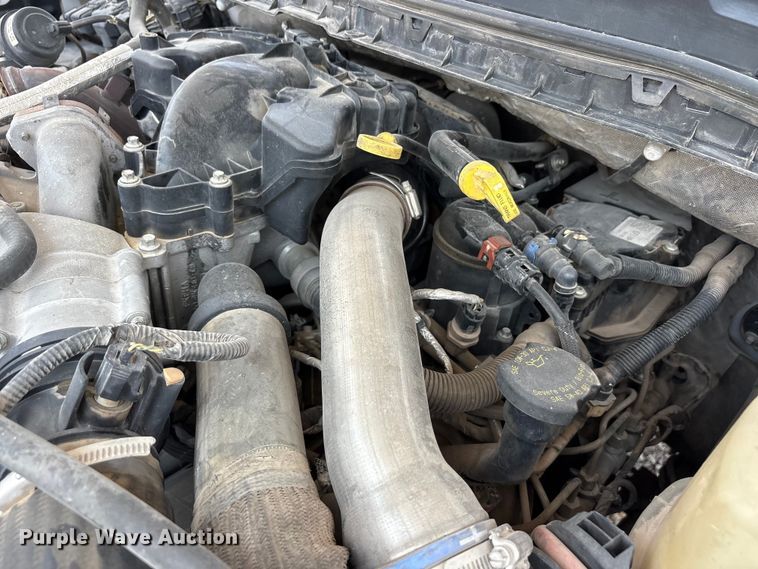 image for item EU5598 2019 Ford F550 Super Duty truck cab and chassis