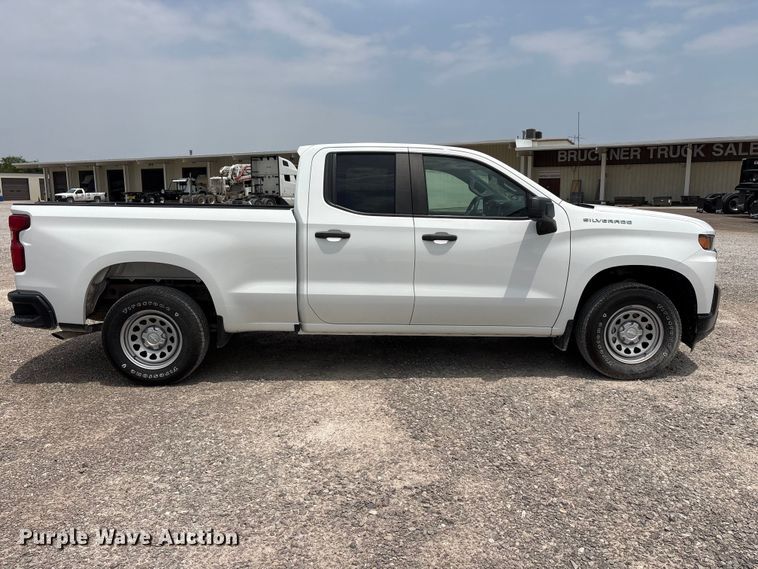 image for item EU5599 2020 Chevrolet Silverado 1500 Ext. Cab pickup truck
