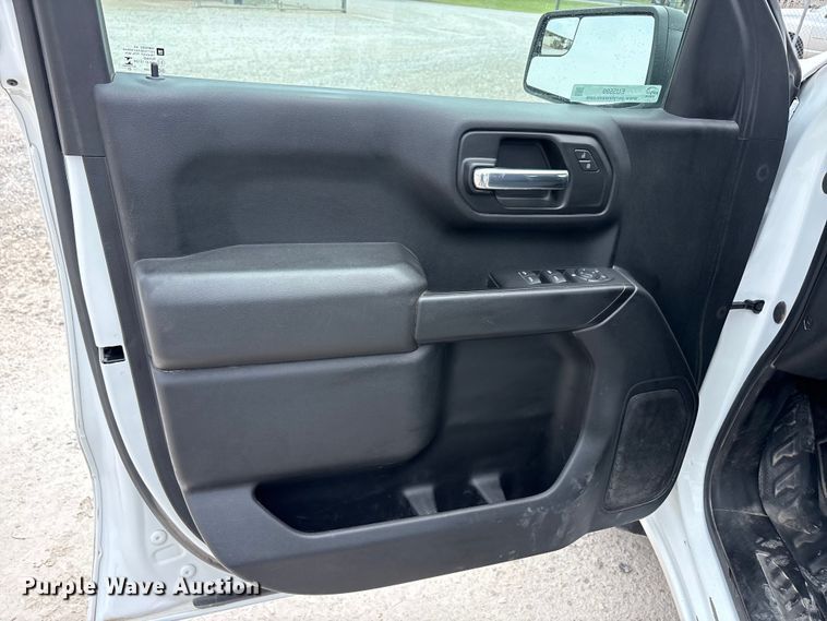 image for item EU5599 2020 Chevrolet Silverado 1500 Ext. Cab pickup truck