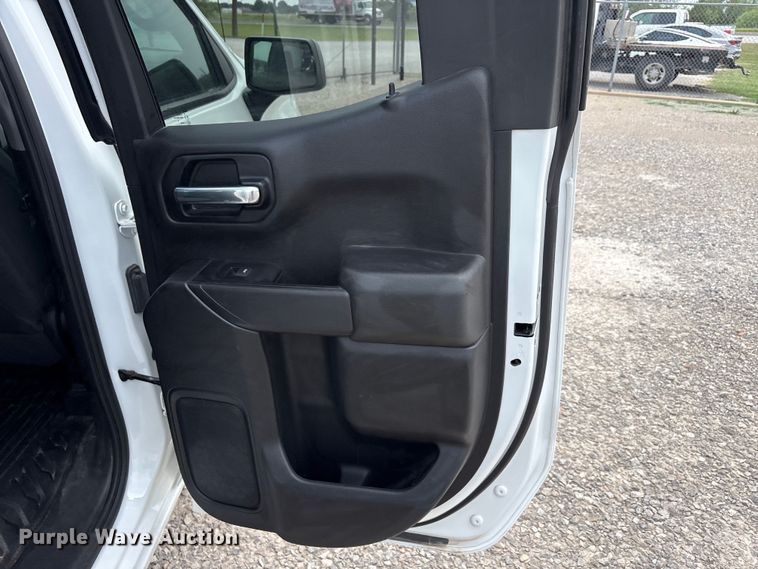 image for item EU5599 2020 Chevrolet Silverado 1500 Ext. Cab pickup truck