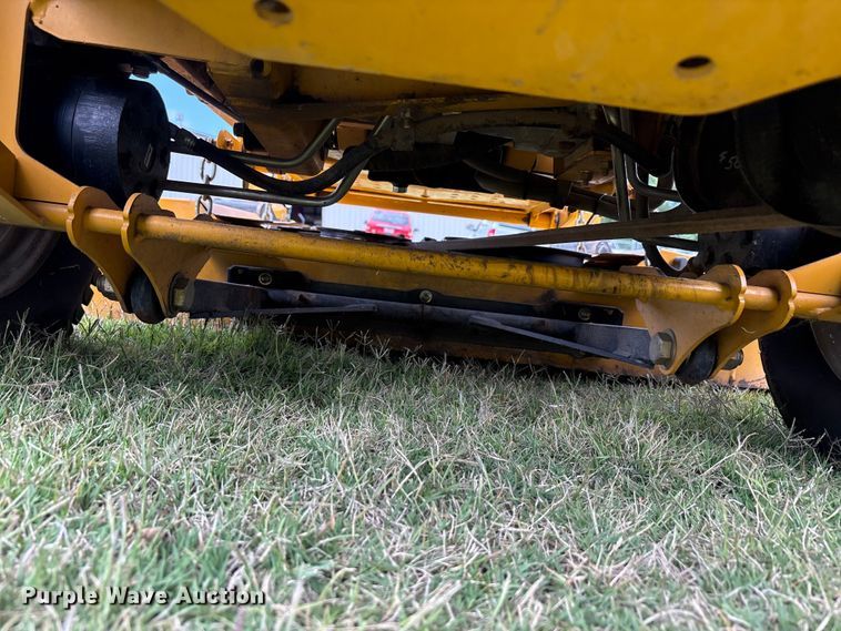 image for item EU5609 Hustler 932699US ZTR lawn mower