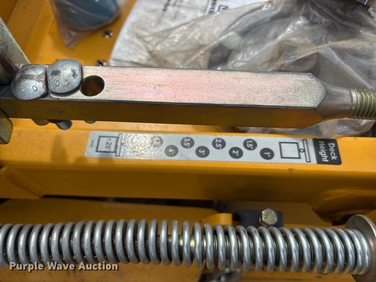 image for item EU5609 Hustler 932699US ZTR lawn mower