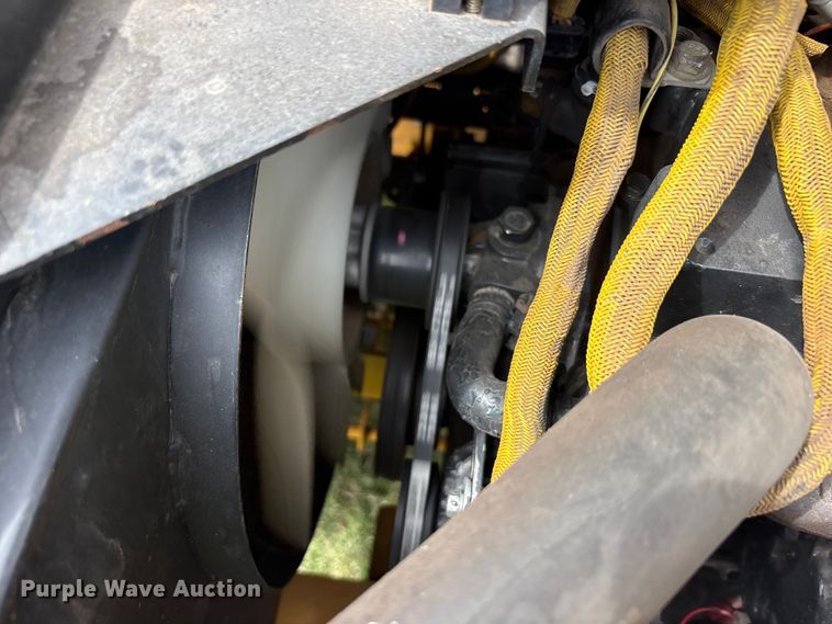 image for item EU5609 Hustler 932699US ZTR lawn mower