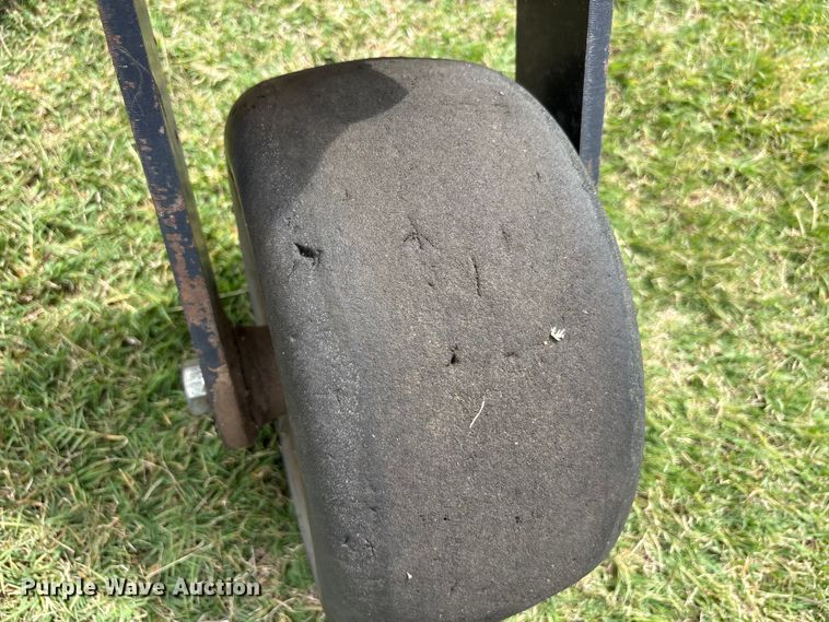 image for item EU5609 Hustler 932699US ZTR lawn mower
