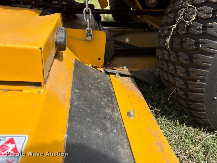 image for item EU5610 Hustler 932707US ZTR lawn mower
