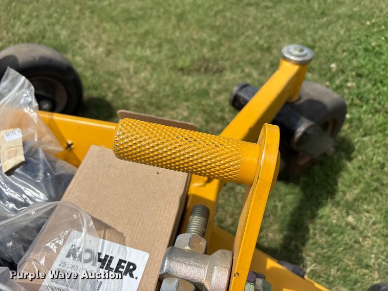 image for item EU5610 Hustler 932707US ZTR lawn mower