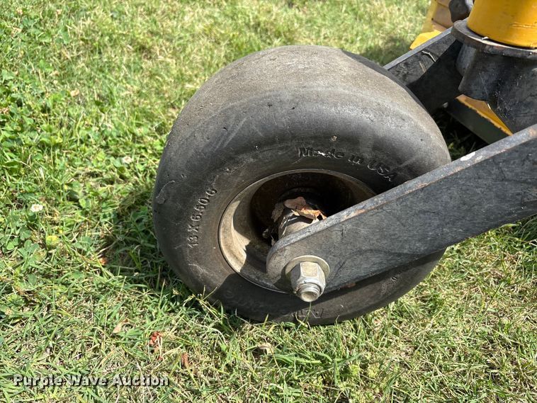 image for item EU5610 Hustler 932707US ZTR lawn mower