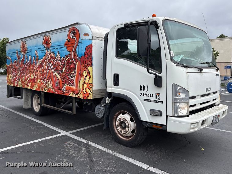 image for item EU8689 2015 Isuzu NPR box truck