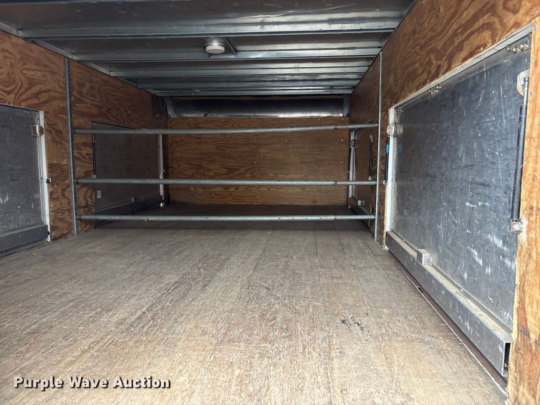 image for item EU8689 2015 Isuzu NPR box truck
