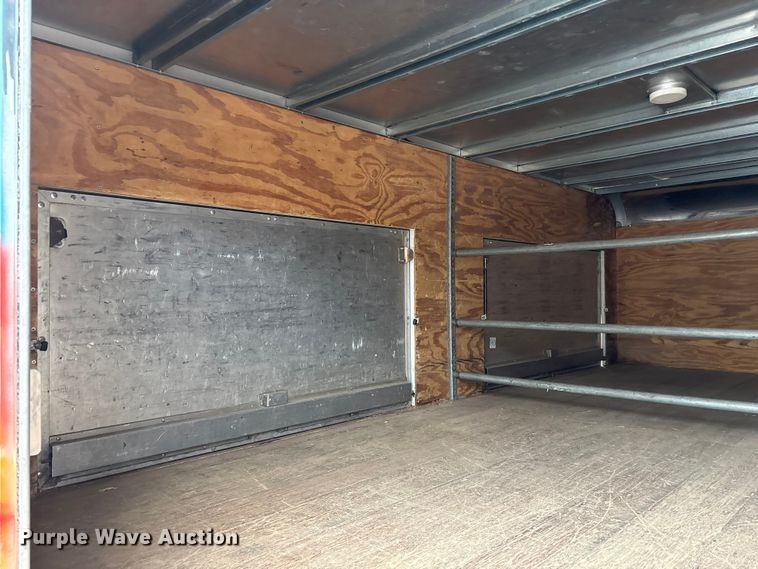 image for item EU8689 2015 Isuzu NPR box truck