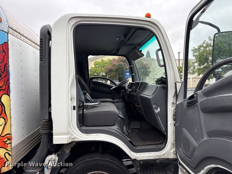 image for item EU8689 2015 Isuzu NPR box truck