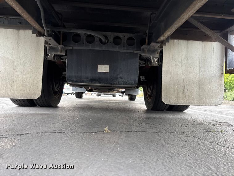 image for item EU8689 2015 Isuzu NPR box truck