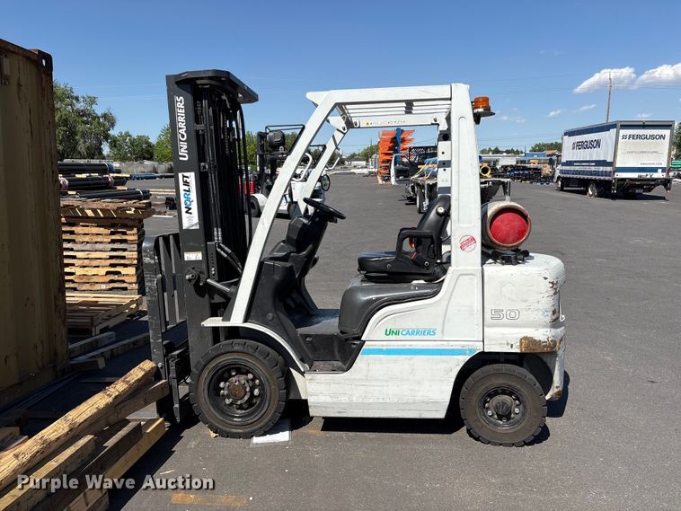 image for item EU8694 2017 UniCarriers PF50 forklift