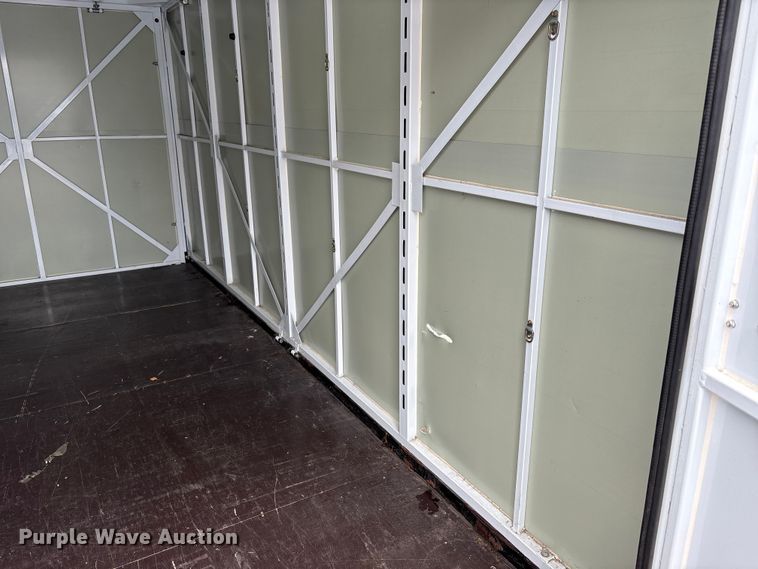 image for item EW0047 (2) storage containers