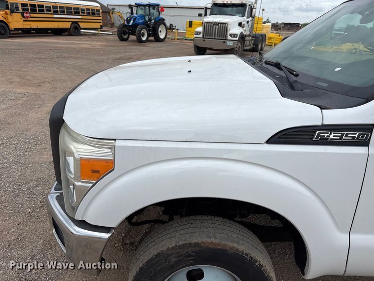 image for item EW0069 2016 Ford F-350 Ext. Cab pickup truck cab and chassis
