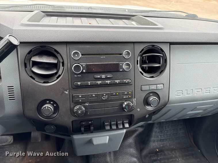 image for item EW0069 2016 Ford F-350 Ext. Cab pickup truck cab and chassis